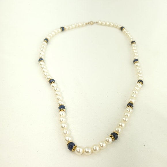 Faux Pearl Bead Necklace - Picture 1 of 7